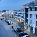 Entre Medoc Et Atlantique, 3 Etoiles, Calme En Plein Centre-ville