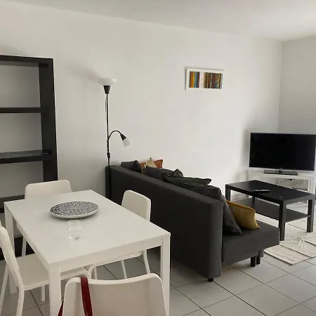 Entre Medoc Et Atlantique, 3 Etoiles, Calme En Plein Centre-ville * Saint-Medard-en-Jalles