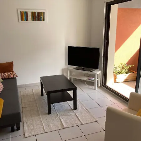 Entre Medoc Et Atlantique, 3 Etoiles, Calme En Plein Centre-ville * Saint-Médard-en-Jalles