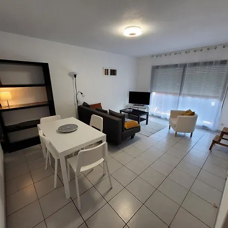 Apartmán Entre Medoc Et Atlantique, 3 Etoiles, Calme En Plein Centre-ville *