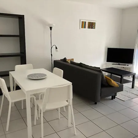 Apartmán Entre Medoc Et Atlantique, 3 Etoiles, Calme En Plein Centre-ville *